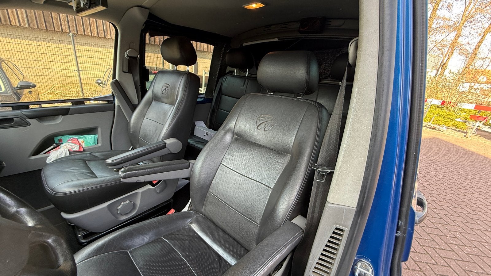 Volkswagen Transporter Bestel 2.5 TDI 128KW DC 2008, Zwart, Particulier, 6 stoelen, Onderhoudsboekje