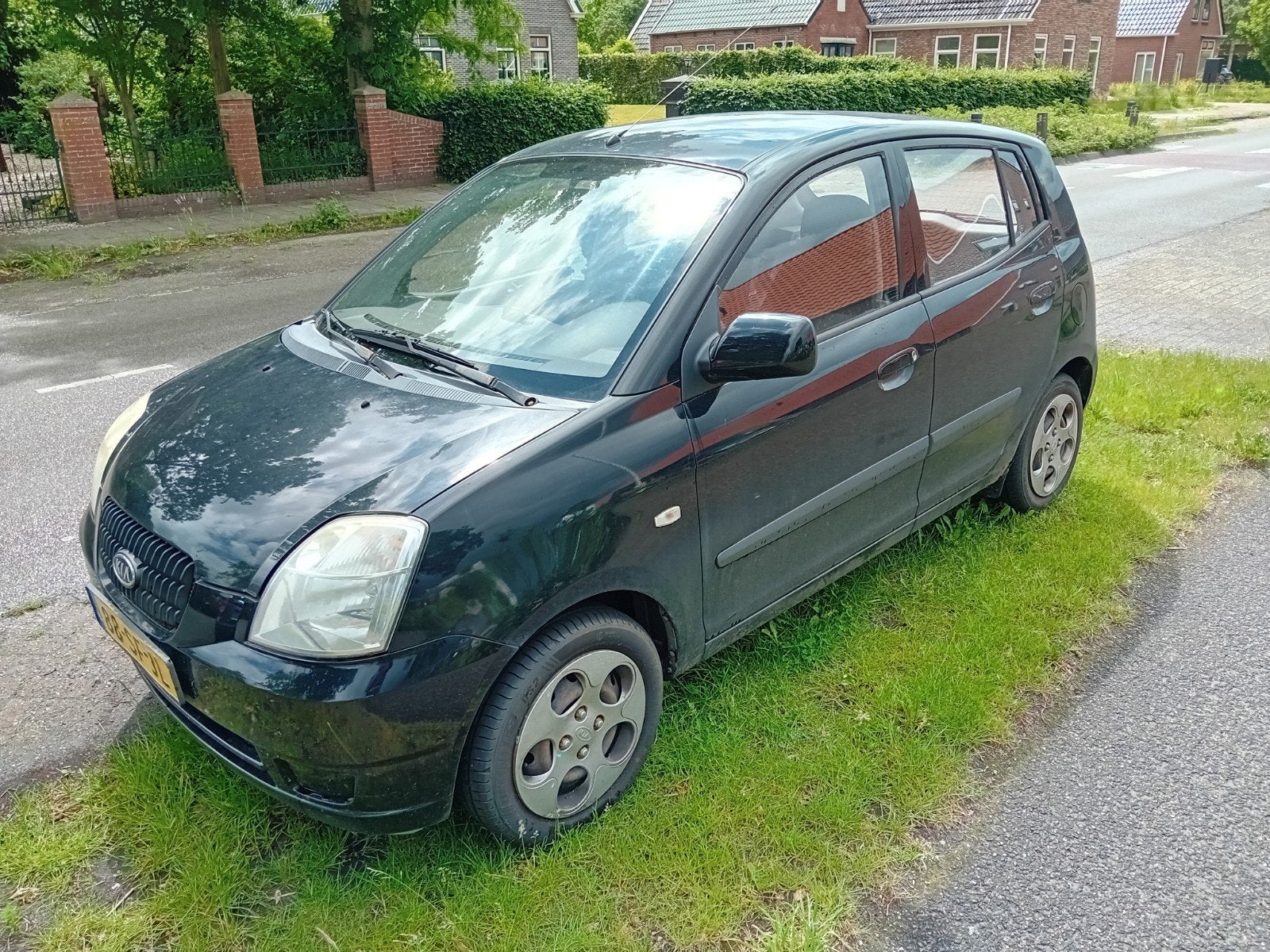 Kia Picanto 1.0 2005 Zwart, Voorwielaandrijving, Stof, 836 kg, 31 €/maand