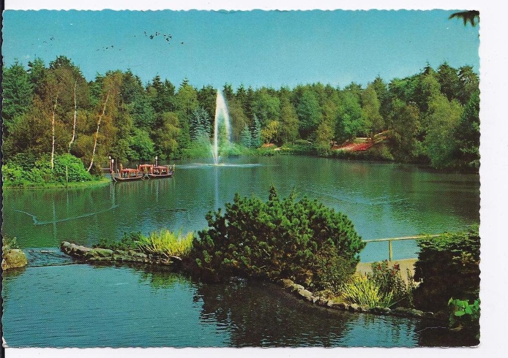 F64 Gelopen Ansichtkaart Apeldoorn Vijver Berg en Bos, Ophalen of Verzenden, 1960 tot 1980, Gelopen, Gelderland