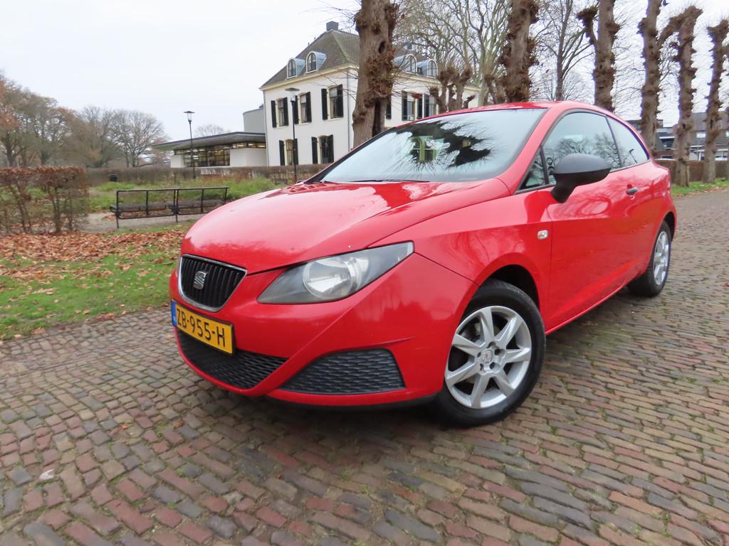 SEAT Ibiza 1.2 Club Airco Stuurbekrachtiging Lm Velgen *Apk, Auto's, Seat, Voorwielaandrijving, Euro 5, Gebruikt, 31 €/maand