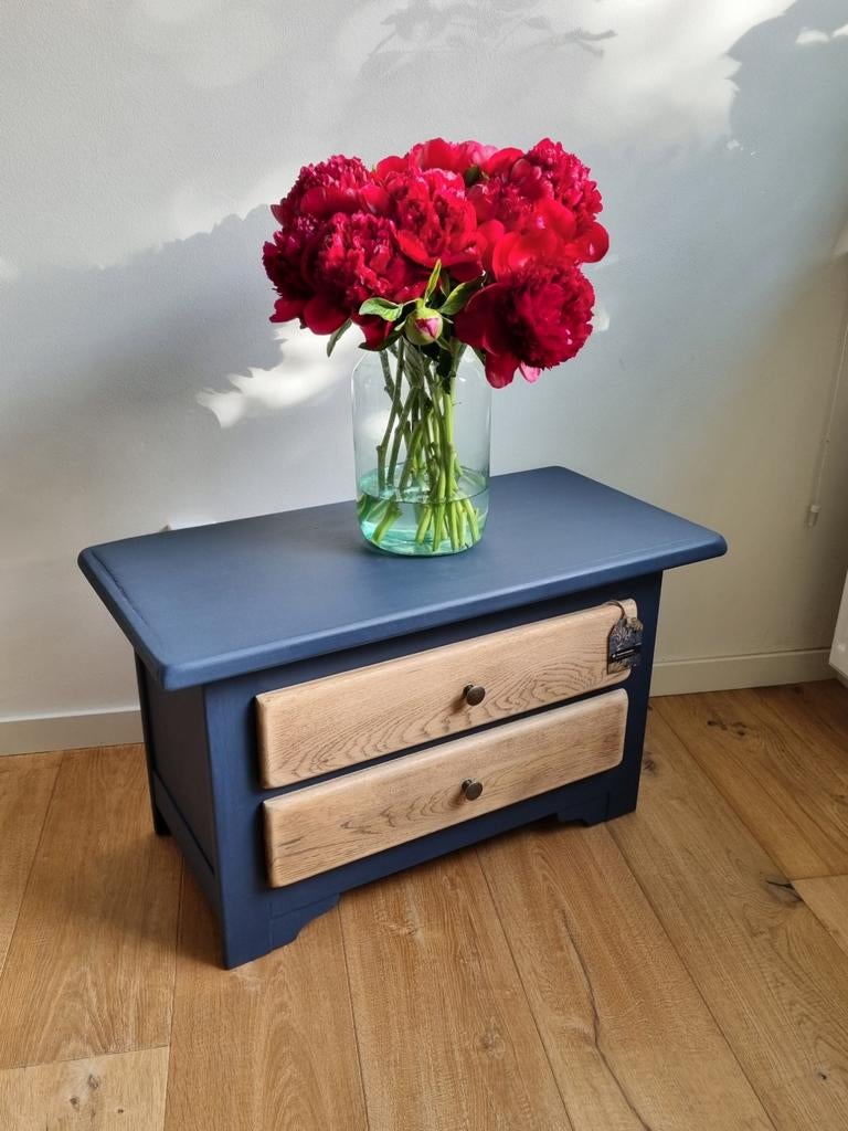Mooie donkerblauwe ladekast met houten lades, Ophalen, Gebruikt, 1 of 2 laden, Modern landelijk