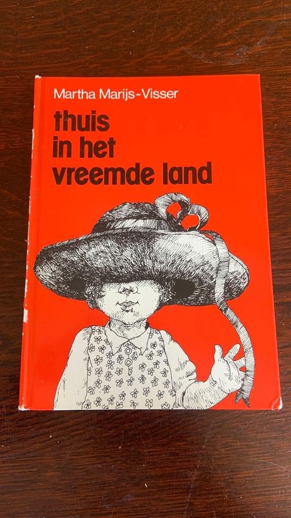 Thuis in het vreemde land - Martha Marijs-Visser, Ophalen of Verzenden, Fictie algemeen