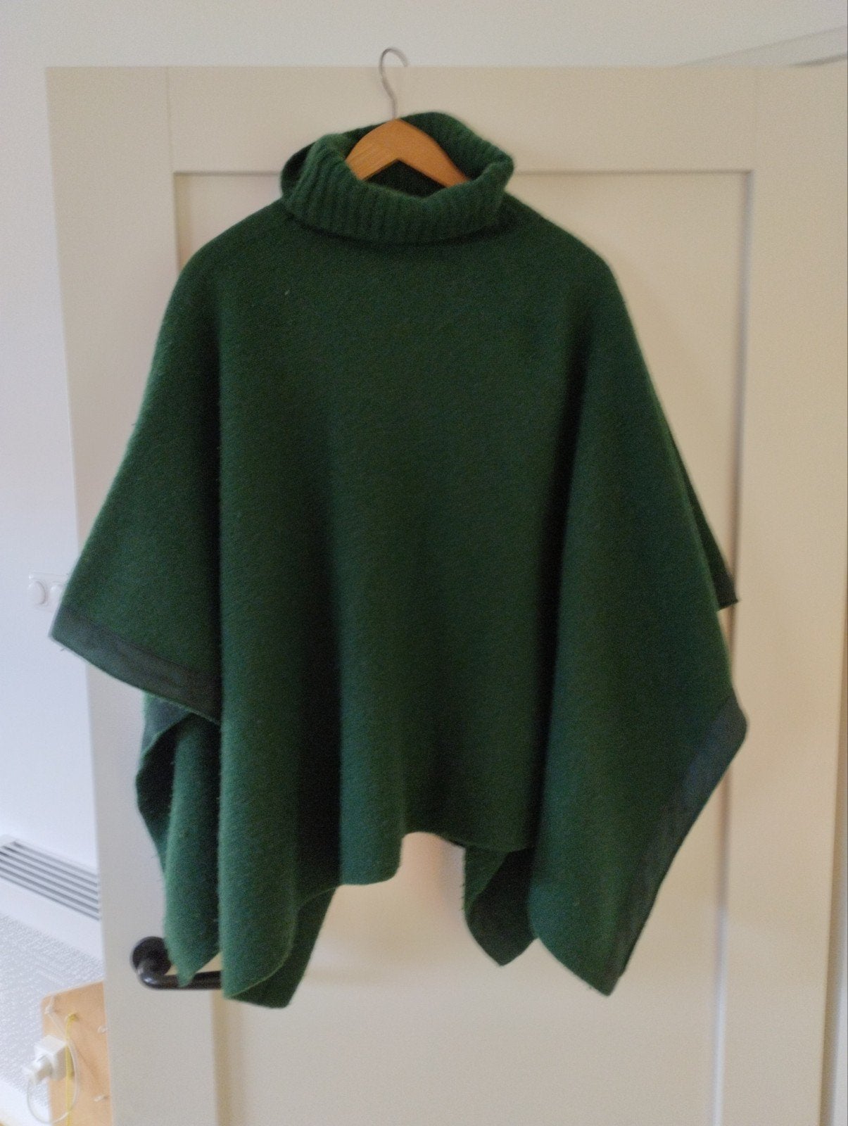 Noa Noa Groene Lamswollen Poncho - One Size, Noa Noa, Ophalen of Verzenden, Gedragen, Groen