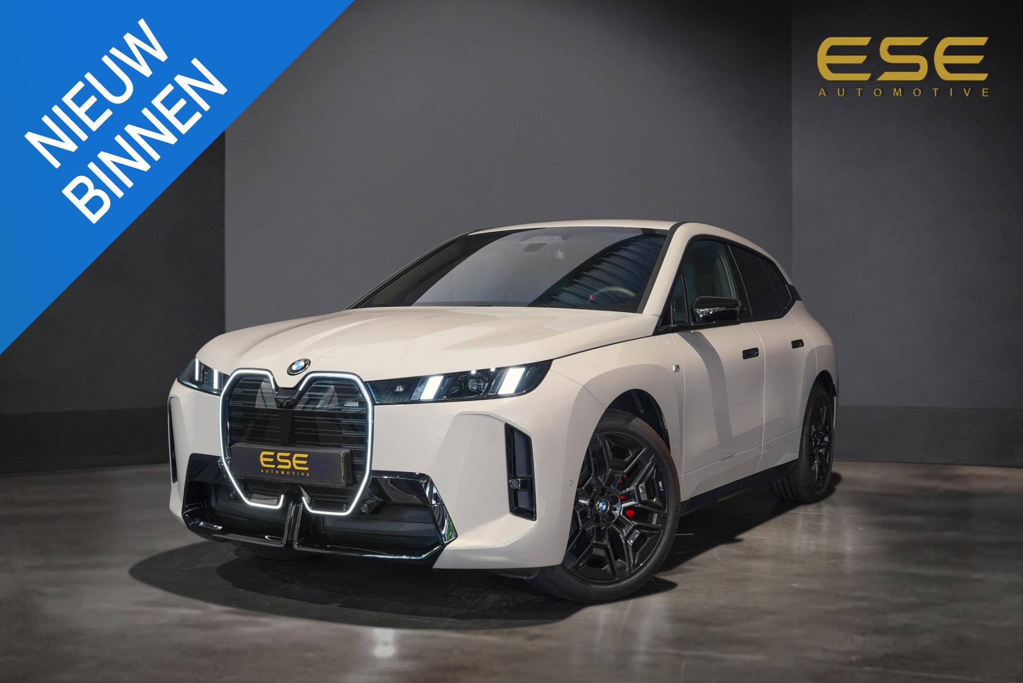 BMW iX xDrive M70 112 kWh | Suite Amido | Snelwegassistent*, Auto's, BMW, Automaat, Leder, Vierwielaandrijving, SUV of Terreinwagen