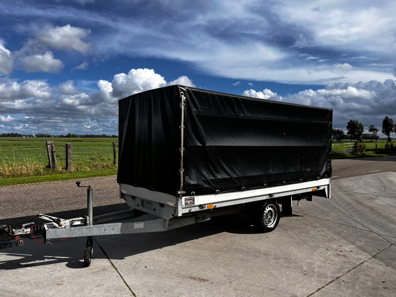 Enkelas plateau aanhanger met huif 350x150x140 enkelasser, Auto diversen, Ophalen, Gebruikt