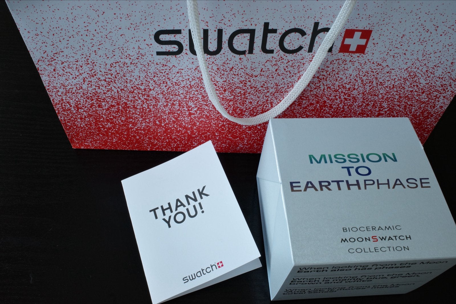 Swatch Omega MoonSwatch Mission to Earthphase, Kunststof, Polshorloge, Nieuw, Ophalen of Verzenden