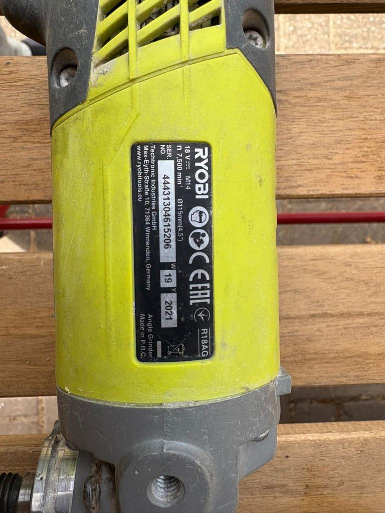 Ryobi R18AG Accu Haakse Slijpmachine (Body), Doe-het-zelf en Verbouw, Gereedschap | Slijpmachines, Ophalen of Verzenden, Zo goed als nieuw