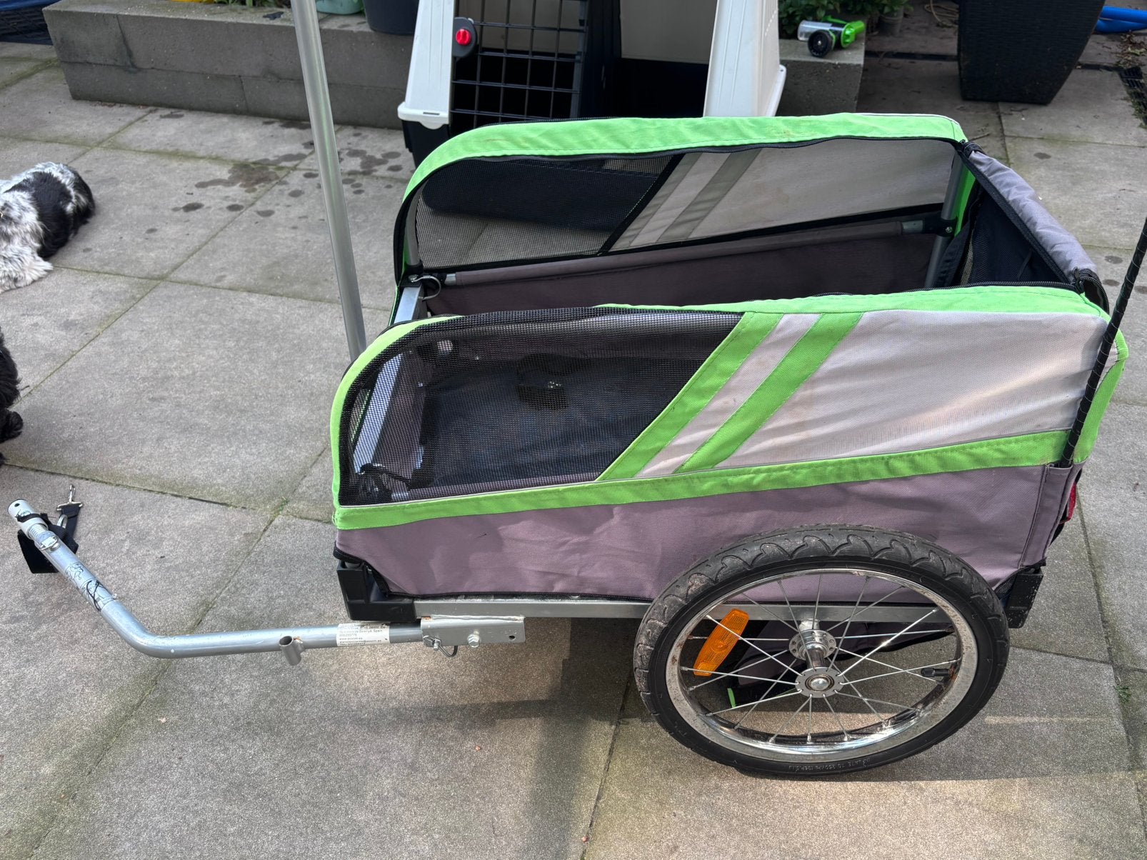 Honden fietskar, Fietsen en Brommers, Fietsaccessoires | Aanhangers en Karren, Gebruikt, Hondenkar, Opvouwbaar, Ophalen
