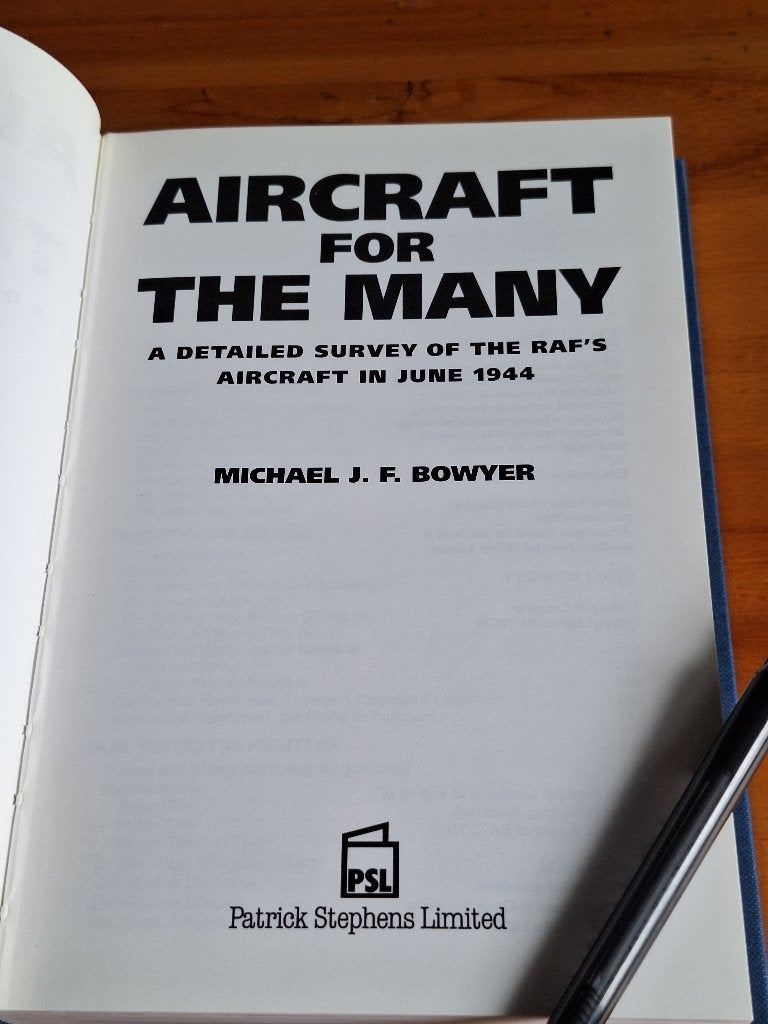 Aircraft for the Many Detailed Survey RAF's Aircraft in 1944, Ophalen of Verzenden, Tweede Wereldoorlog, Gelezen, Overige onderwerpen