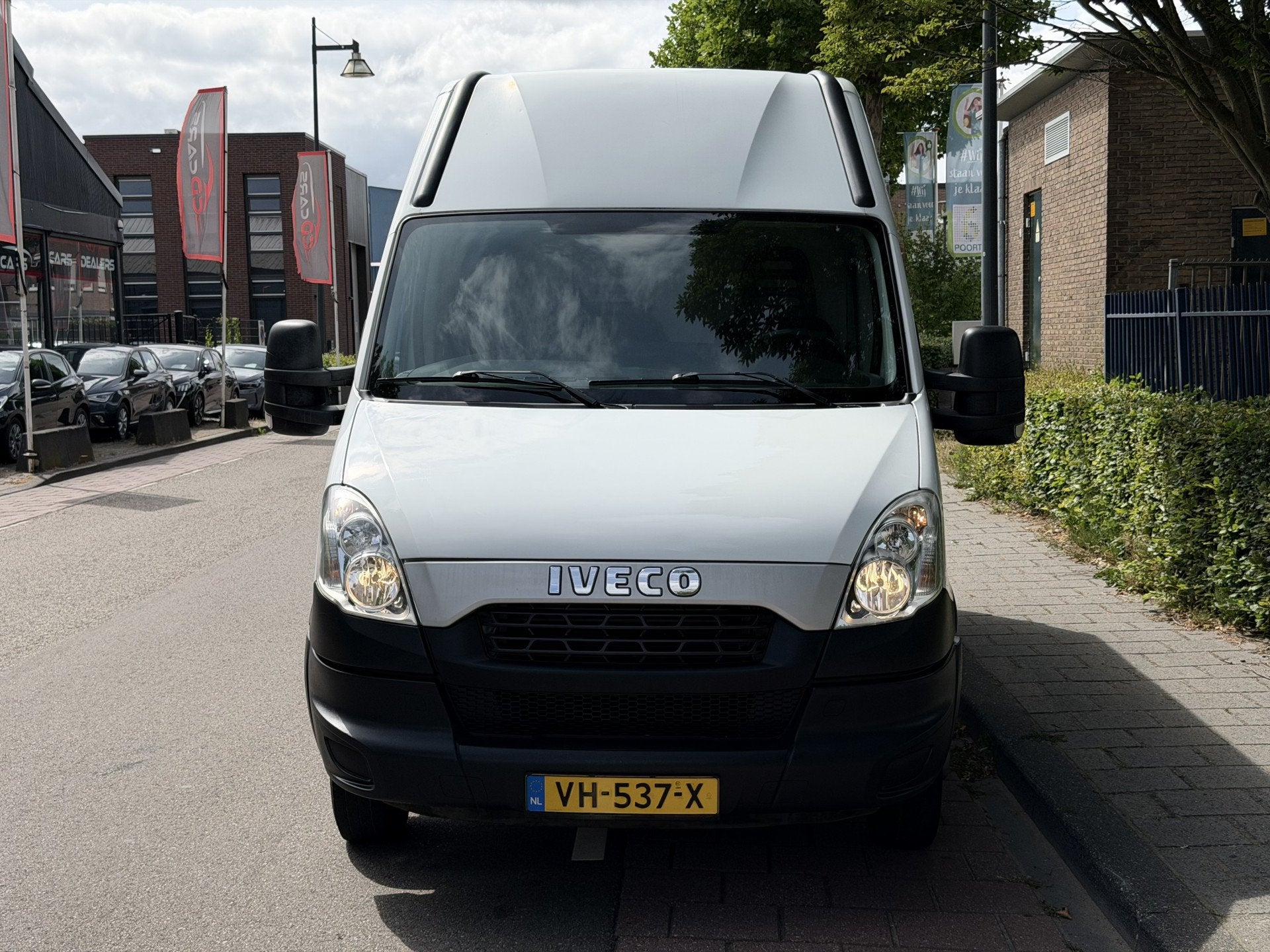 Iveco Daily 40C15V 330 H3 Dubbel Lucht (bj 2014), Iveco, Wit, Bedrijf, Te koop