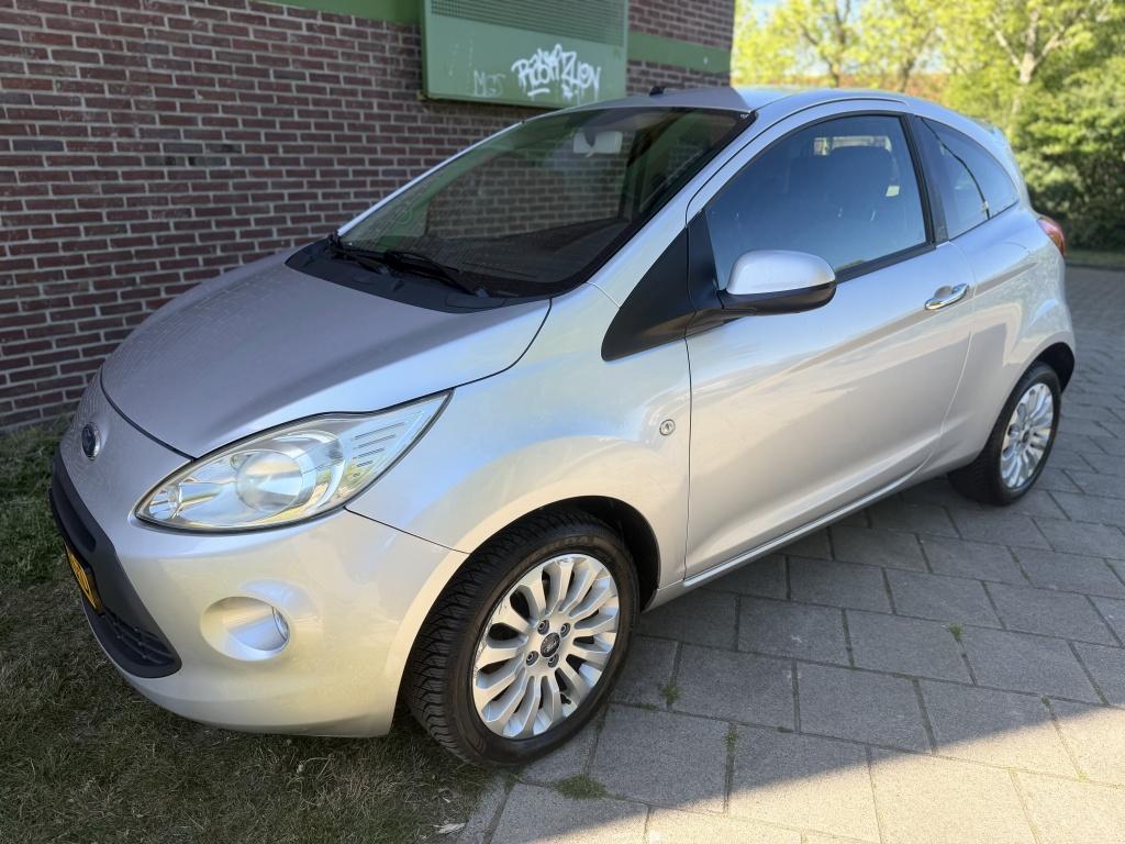 Ford Ka 1.2 Titanium X*2010*Airco|Elec-p|Lmv (bj 2010), Stof, Gebruikt, 1242 cc, 4 cilinders