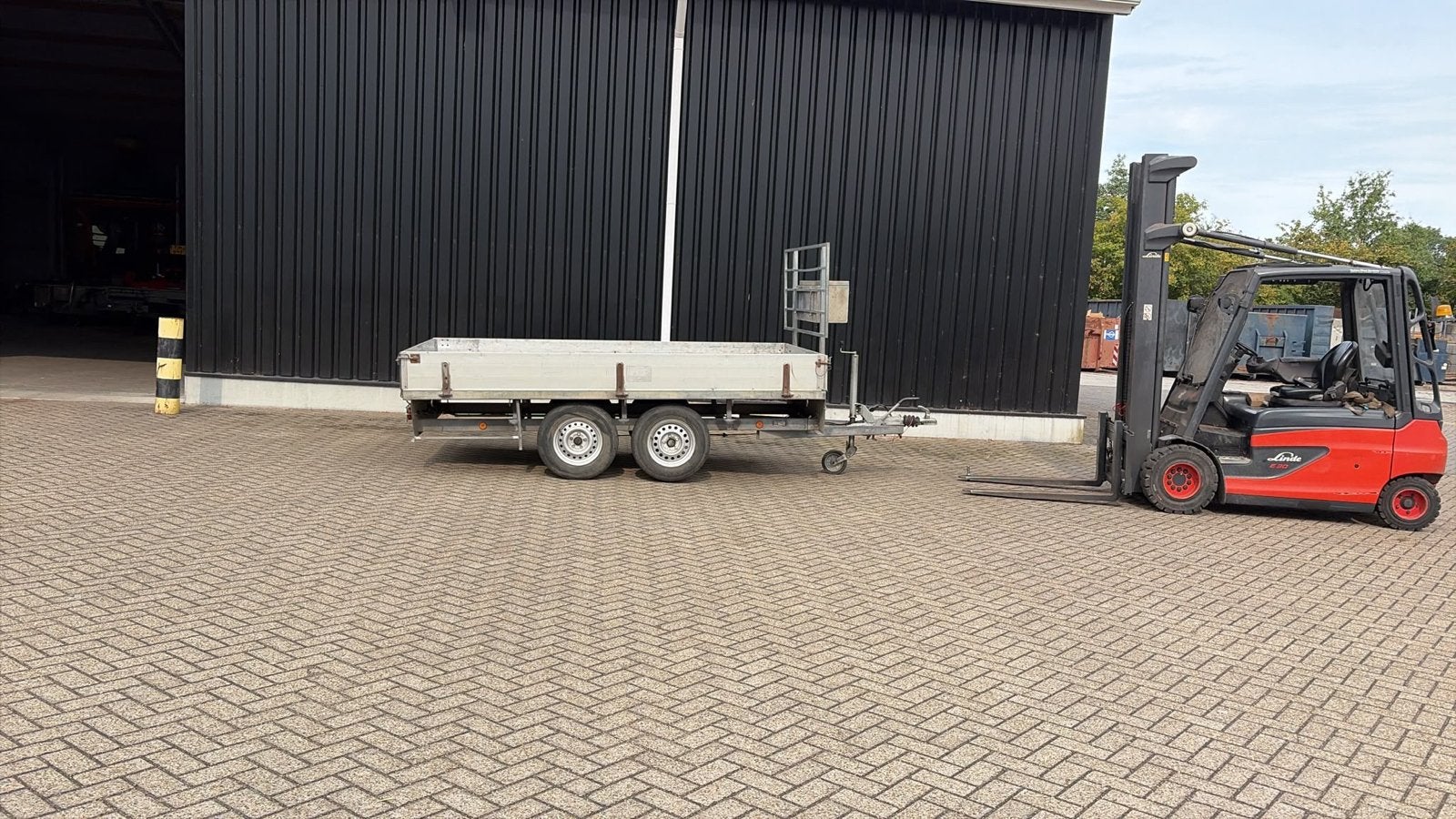 Robuuste dubbelassige aanhangwagen - Ideaal voor zwaar werk, Auto diversen, Ophalen, Gebruikt