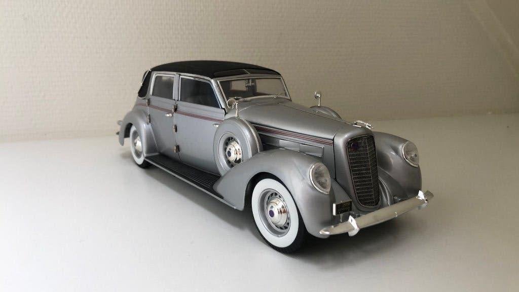 1/18 Signature Models 1937 Lincoln Touring Cabriolet Gray, Hobby en Vrije tijd, Modelauto's | 1:18, Ophalen of Verzenden, Nieuw