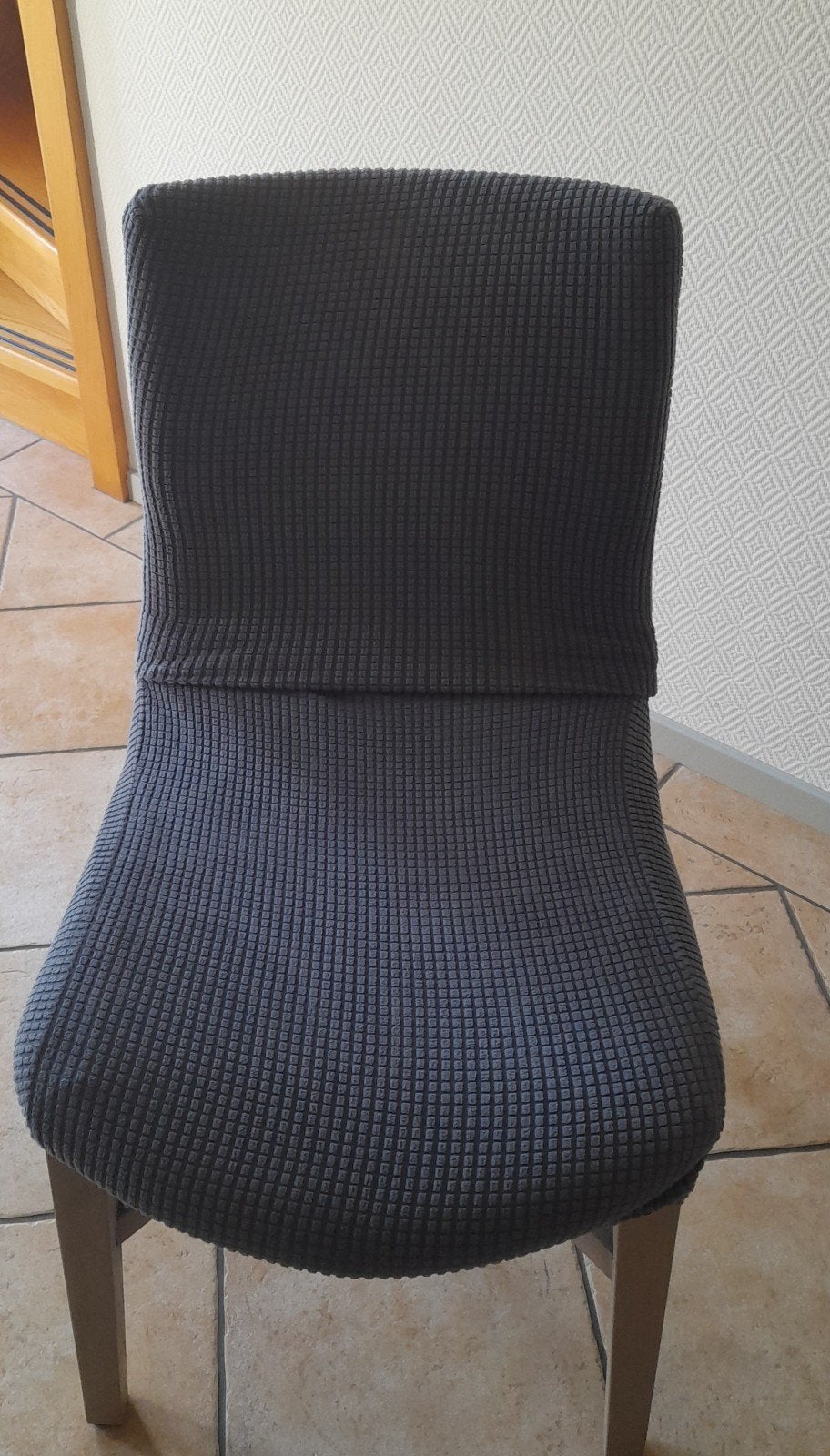 Grijze Stoelhoezen. elastisch. Rug  kan langer en breder, Ophalen, Gebruikt, Vijf, Zes of meer stoelen, Stof