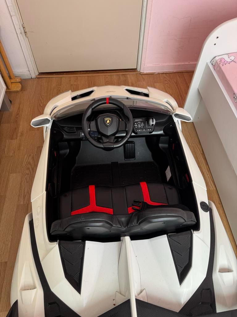 Elektrische kinderauto Lamborghini, wit, met afstandsbedieni, Ophalen of Verzenden, Zo goed als nieuw