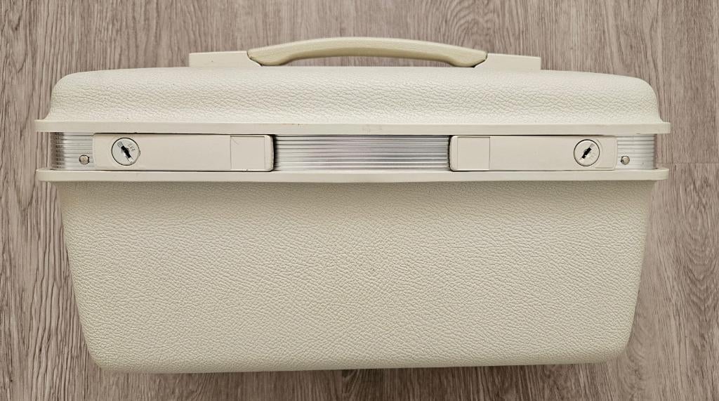 Samsonite beautycase ecru hardcase (vintage), Gebruikt, Wit, Ophalen of Verzenden, Met slot