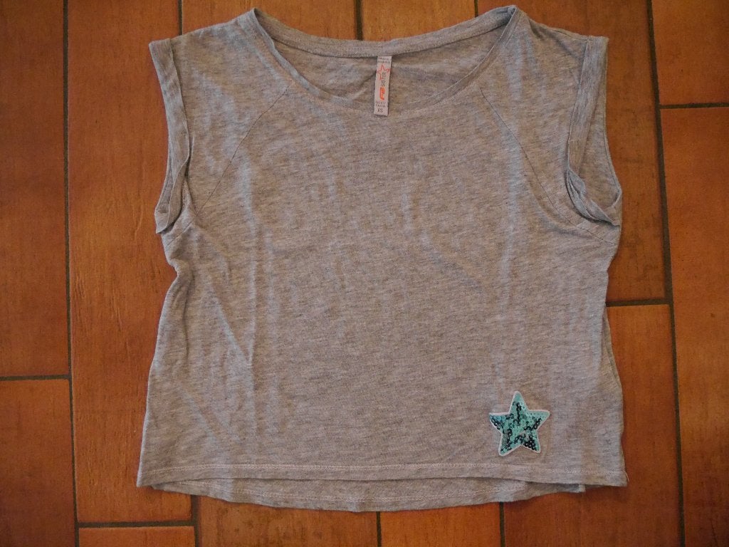 Grijs shirtje van FB Sister, Kleding | Dames, Ophalen of Verzenden, Zo goed als nieuw, Korte mouw, Maat 34 (XS) of kleiner