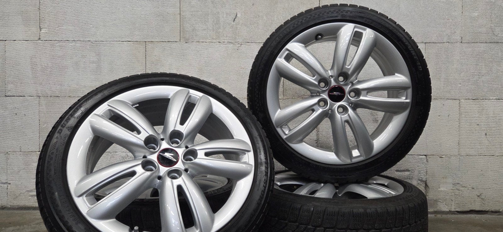 17" Mini 501 JCW F55 F56 F57 orig velgen winterbanden TPMS, Auto-onderdelen, Gebruikt, Banden en Velgen, 17 inch, V