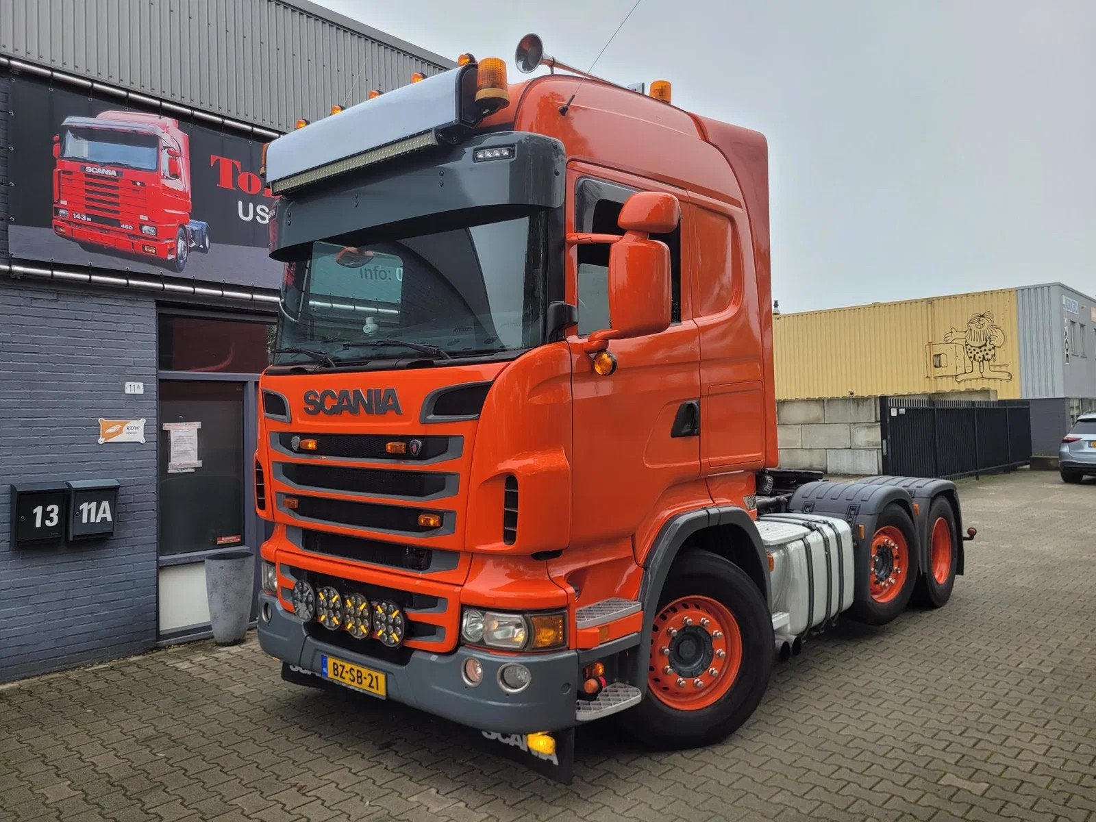 Scania R500 V8 N323 Twinsteer steel/air retarder euro5, Auto's, Automaat, Euro 5, Mistlampen, Origineel Nederlands