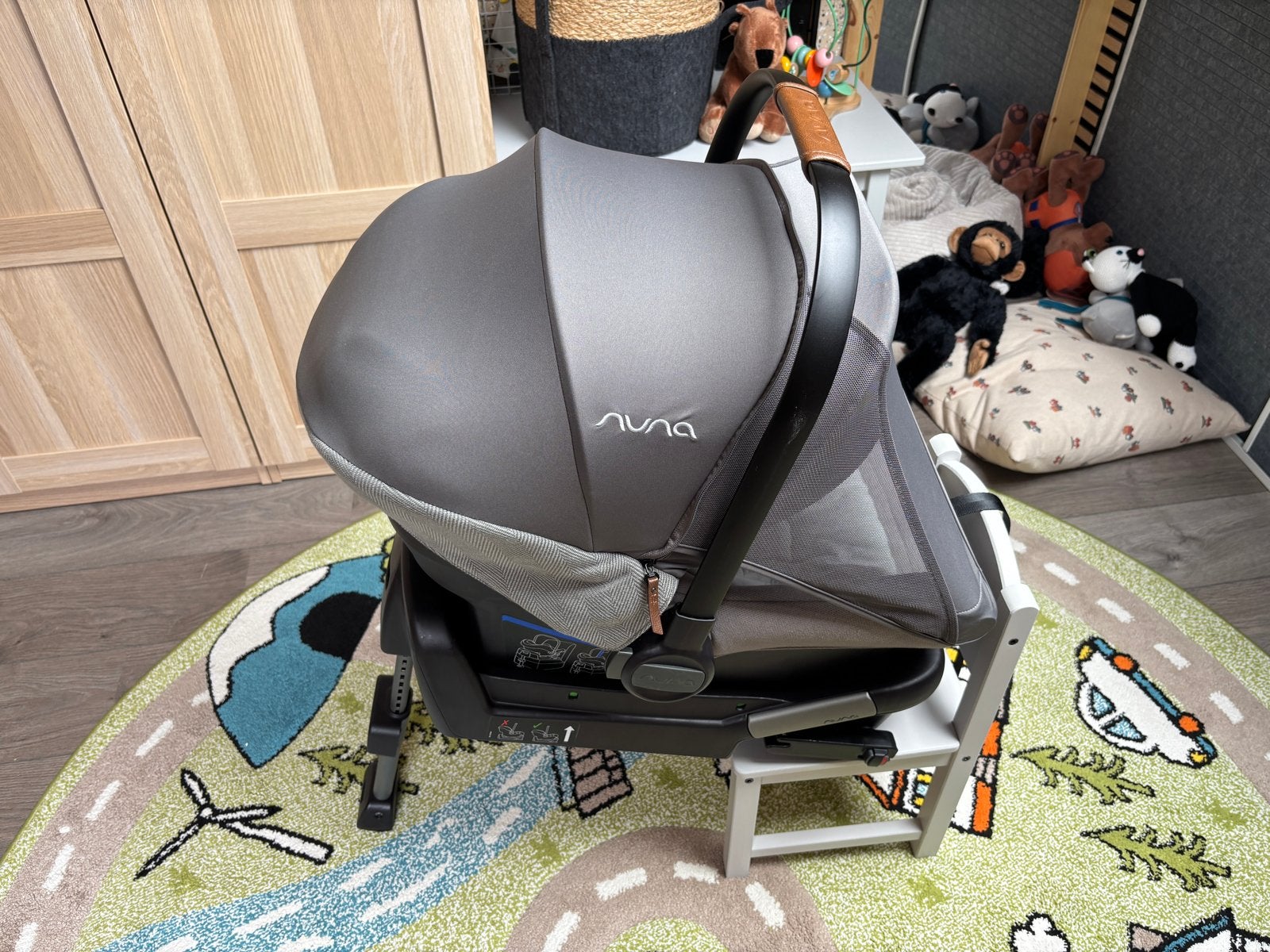 Nuna Pipa Lite autostoel met Isofix base, Kinderen en Baby's, Autostoeltjes, Overige merken, Zo goed als nieuw, Isofix, 0 t/m 13 kg