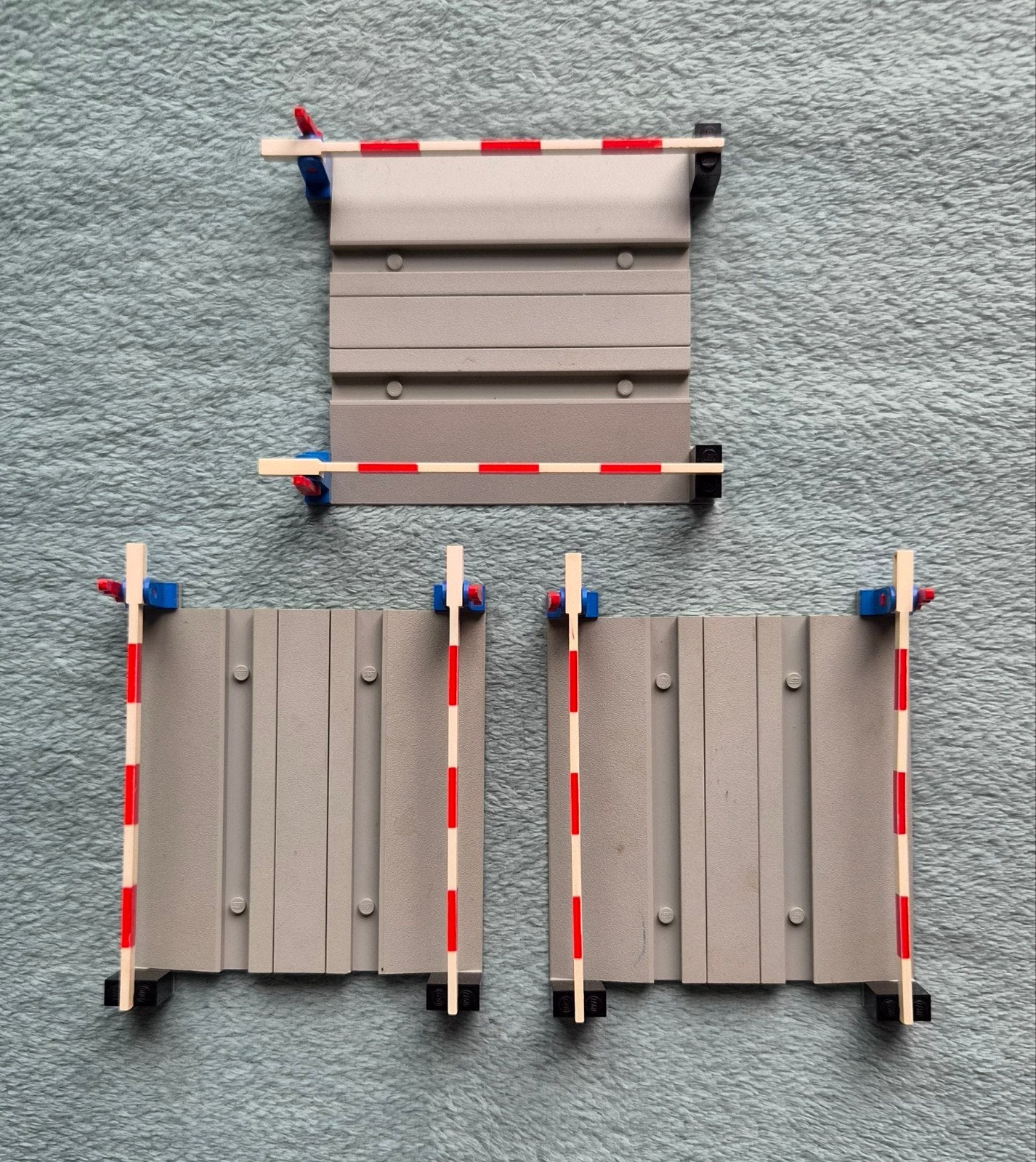Lego trein blauwe rails 3x spoorweg overgang (4,5 & 12 Volt), Ophalen of Verzenden, Gebruikt, Complete set, Lego