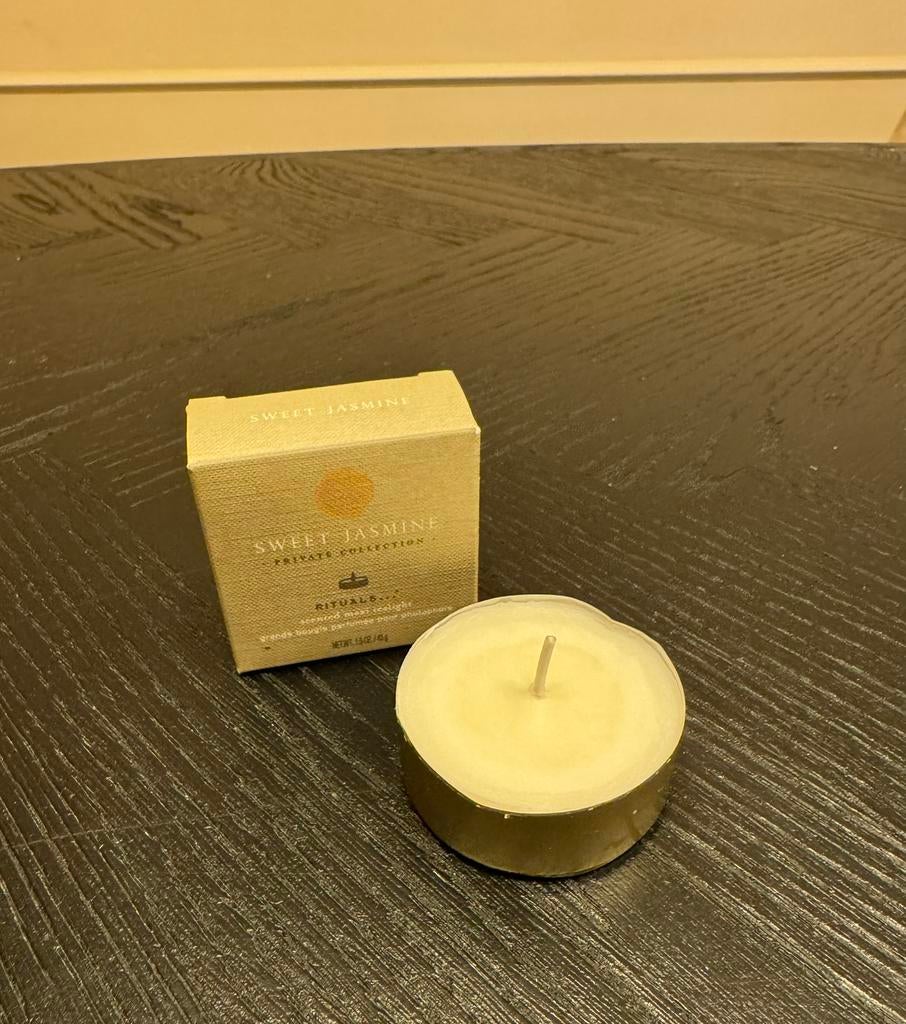 Rituals Sweet Jasmine Kaarsje nieuw, Huis en Inrichting, Woonaccessoires | Kandelaars en Kaarsen, Nieuw, Overige materialen, Ophalen of Verzenden