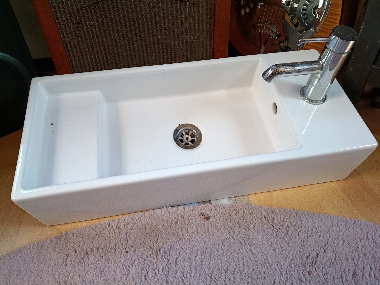 Wastafel voor toilet, Huis en Inrichting, Badkamer | Badkamermeubels, Ophalen, 50 tot 100 cm, Zo goed als nieuw, Minder dan 100 cm