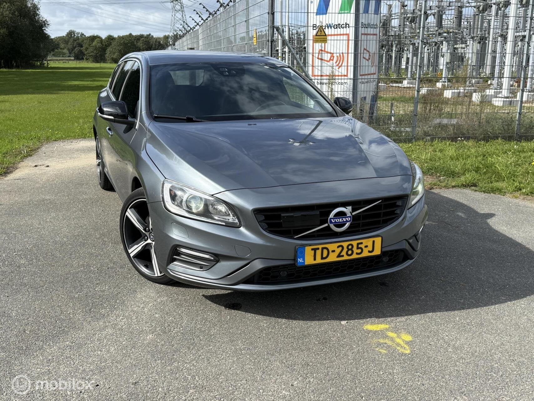 Volvo V60 2.0 D4 R-Design 2018 Blis Leer Led Autom, Auto's, Euro 6, 1969 cc, Automatische klimaatregeling, Diesel