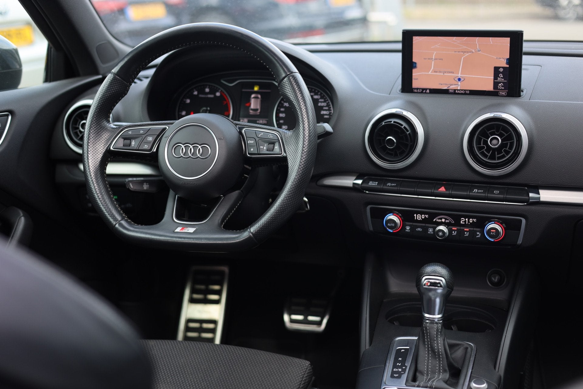 Audi A3 Sportback 1.5 TFSI AUT | SPORT | 3X S-LINE | PANO |, Auto's, Audi, Automatische klimaatregeling, Gebruikt, Euro 6, 150 pk