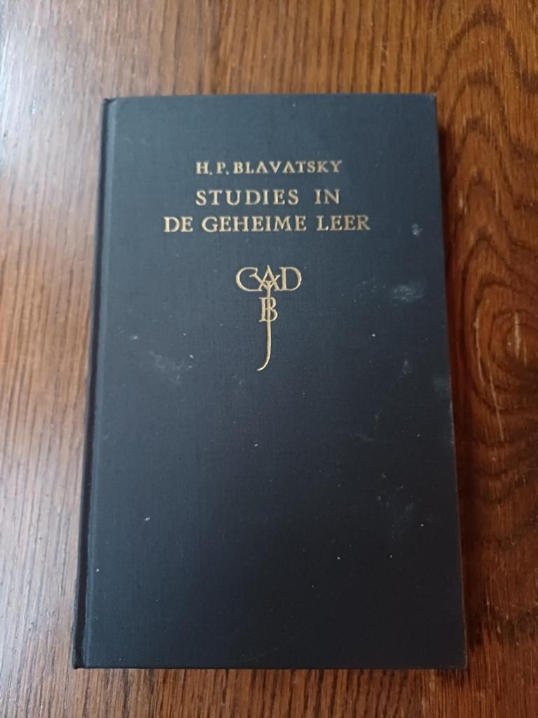 L4 H.P. Blavatsky - Studies in de Geheime Leer, Boeken, Ophalen of Verzenden