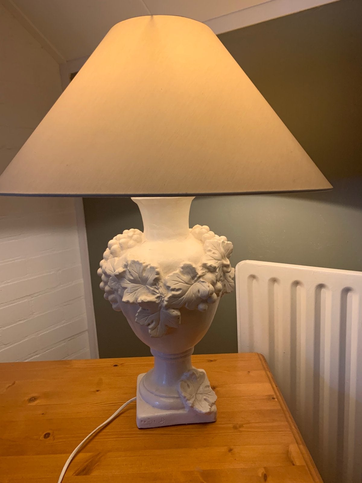 Brokante schemerlamp met kap, Ophalen, Zo goed als nieuw, Met kap, Schemerlamp