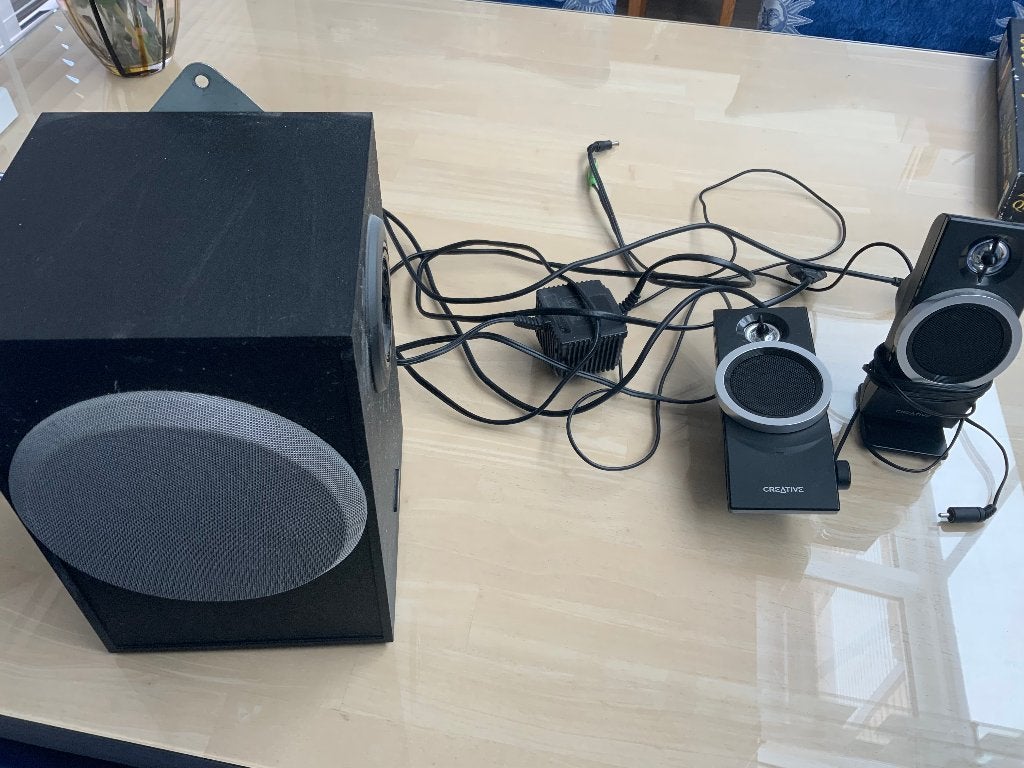 Computer speakers, Computers en Software, Pc speakers, Ophalen of Verzenden, Gebruikt, Overige typen, Logitech, Creative