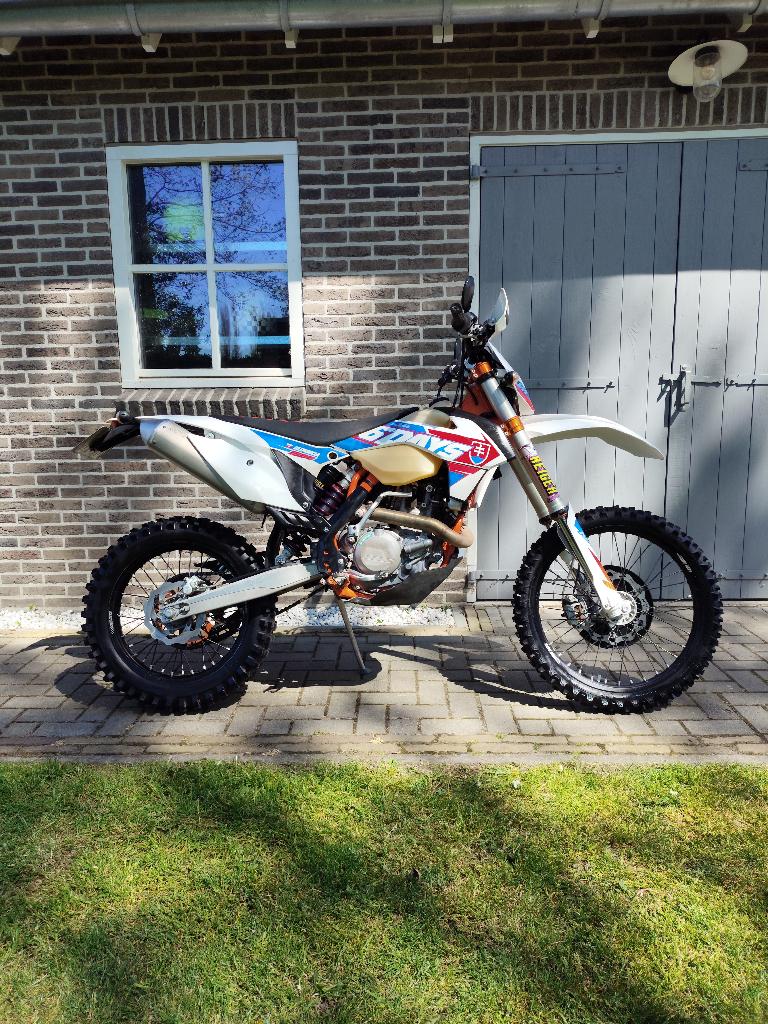 KTM 450 EXC SIX DAYS (BJ: 2016) 129 UREN / REIGER SUSPENSION, Motoren, Motoren | KTM, Gebruikt, Particulier, Enduro, 11 kW of minder