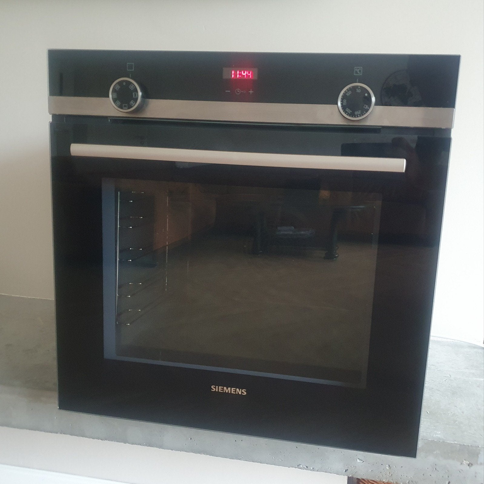 Siemens inbouw hete luchtoven zo goed als nieuw, Ophalen, Hete lucht, Siemens, Inbouw