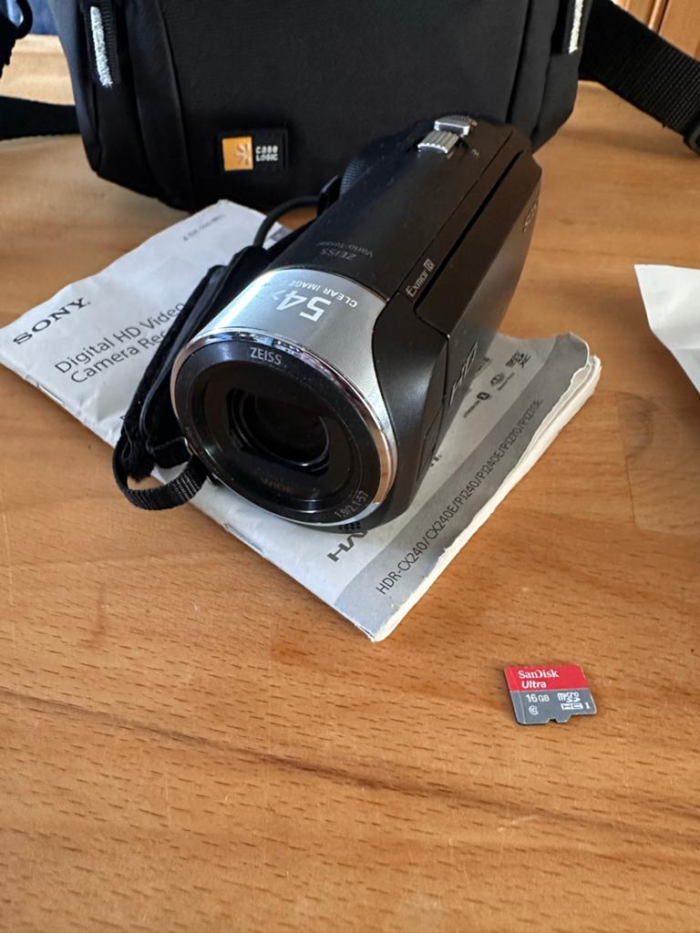 Sony HDR-CX240E Handycam met accessoires, Full HD, 20x of meer, Overige soorten, Ophalen of Verzenden