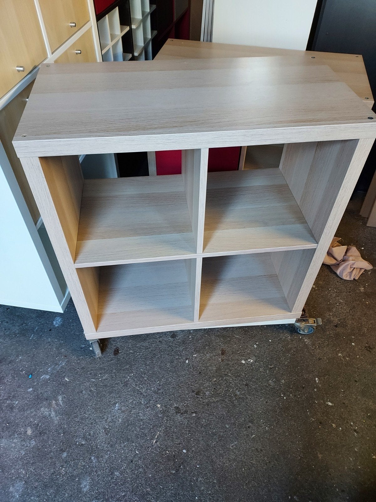 IKEA Kallax Vakkenkast - Zo goed als nieuw, Ophalen, Met plank(en), 50 tot 100 cm, Zo goed als nieuw