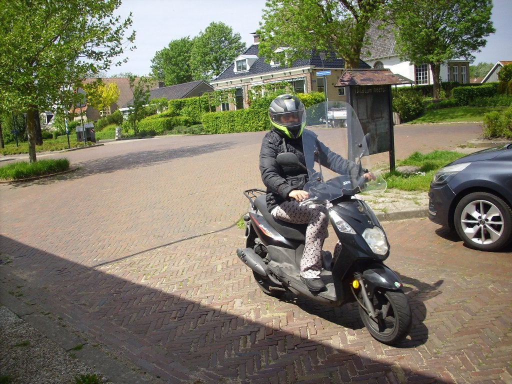 Scooter Sym orbit 2 met 14493km zo rijden + reserve motor, Ophalen, Gebruikt, Sym Orbit, Maximaal 45 km/u