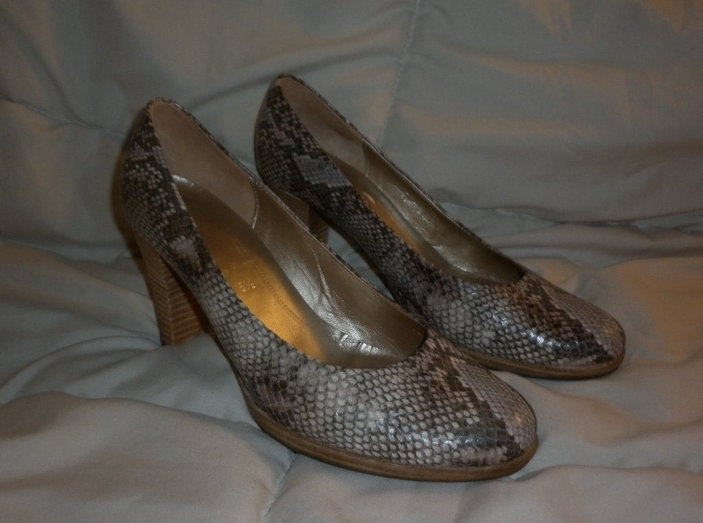 pumps   maat  40  merk:  Gabo, Kleding | Dames, Pumps, Gabor, Ophalen of Verzenden, Grijs