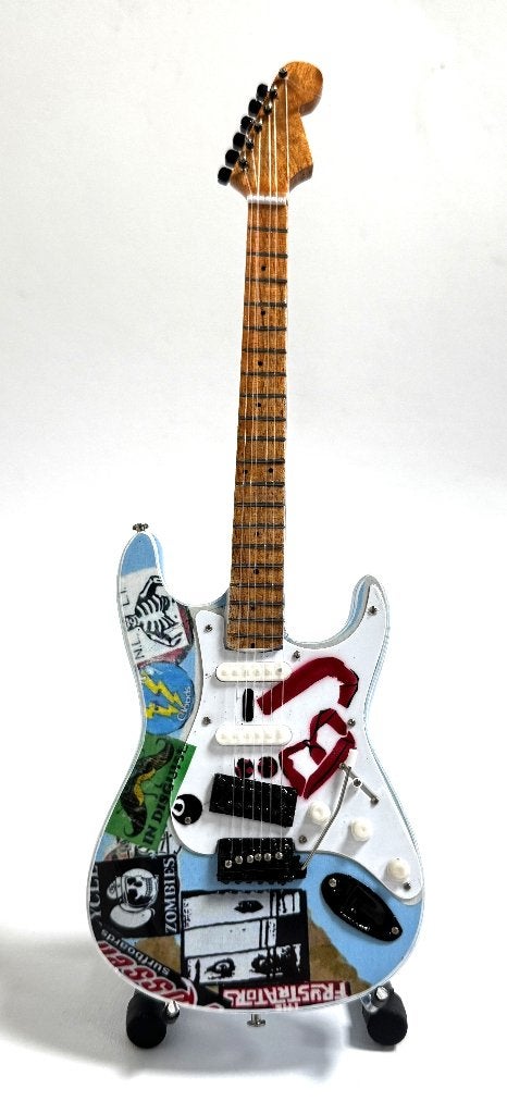 Billie Joe Armstrong Green Day mini guitar 25cm decor guitar, Info@deconoord.nl, Deco Noord, Nieuw, Ophalen of Verzenden