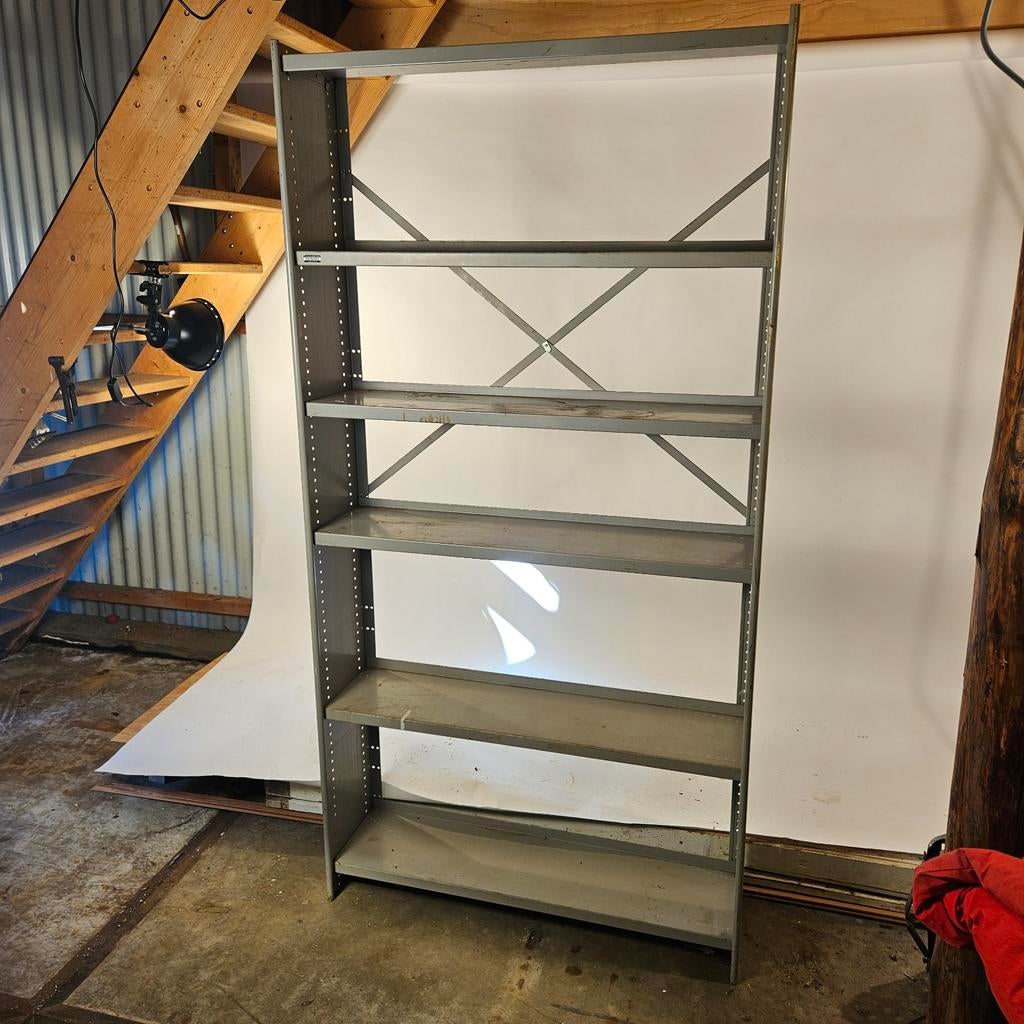 Ahrend ijzeren kast - 200 cm hoog, Huis en Inrichting, Kasten | Stellingkasten, Gebruikt, Niet van toepassing, Niet van toepassing