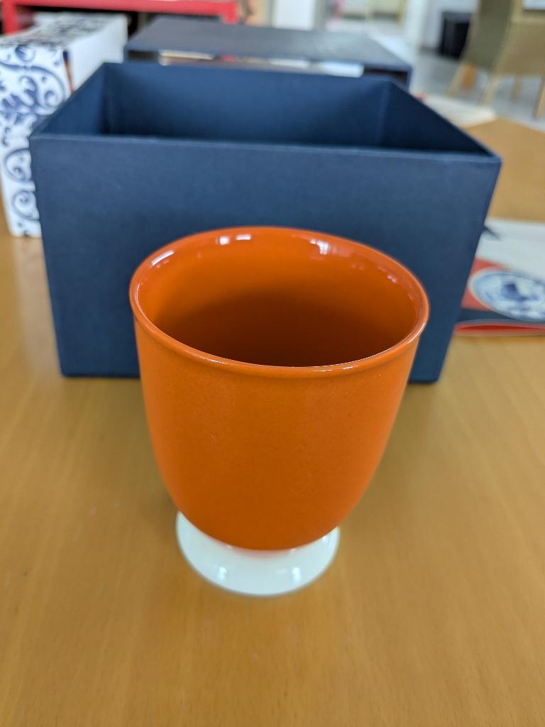 Delfts Blauw bekertje aardewerk, Nieuw, Ophalen of Verzenden, Overige stijlen, Kop(pen) en/of Schotel(s)