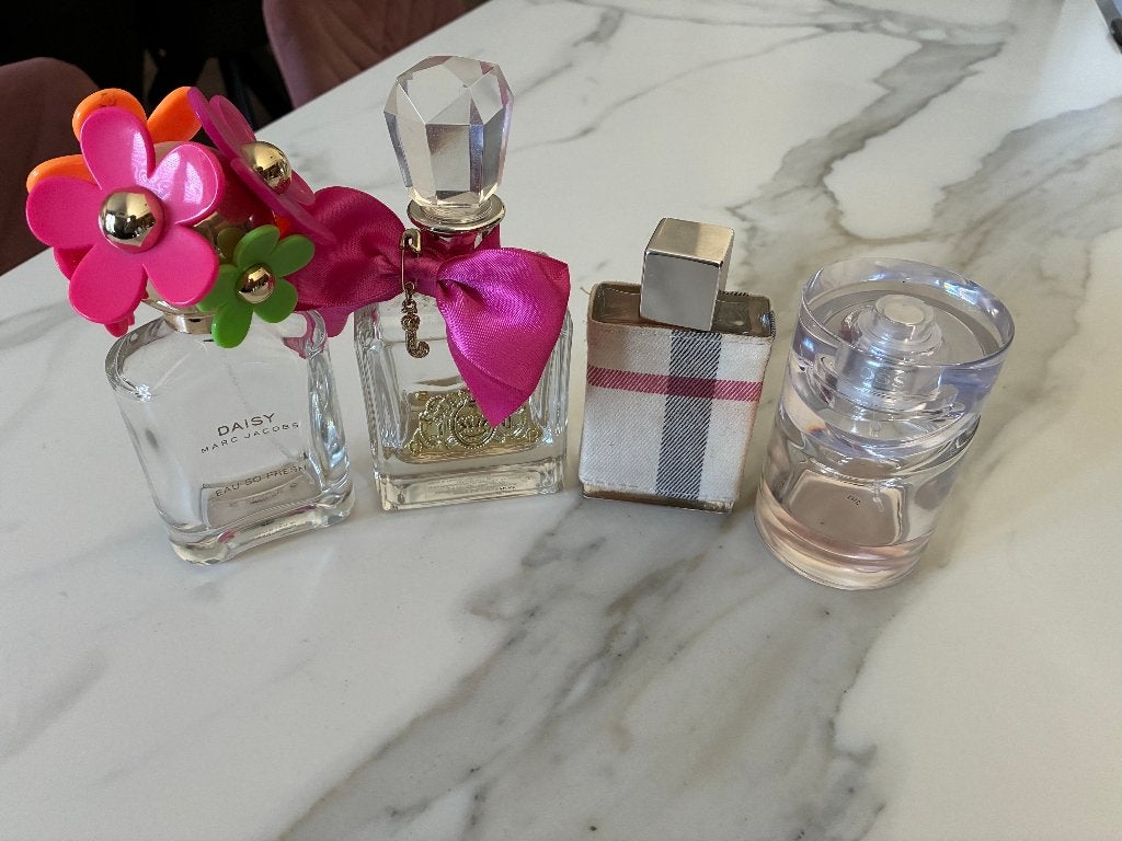 4x vrouwen parfum Marc Jacobs Juicy Couture Burberry Boss !, Verzenden, Gebruikt