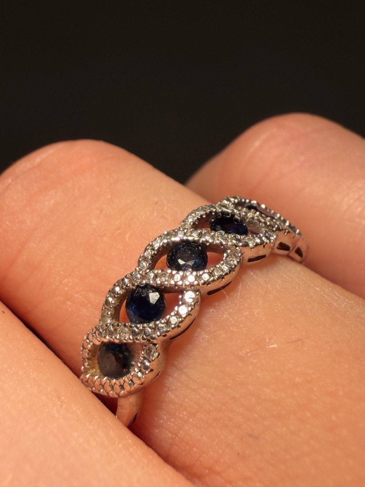 Witgouden ring met echte diamanten en saffieren, Wit, Ophalen of Verzenden, Zo goed als nieuw, 17 tot 18