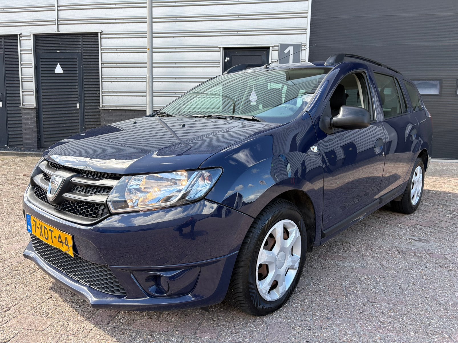 Dacia Logan 0.9 66KW TCE MCV 2014 Blauw