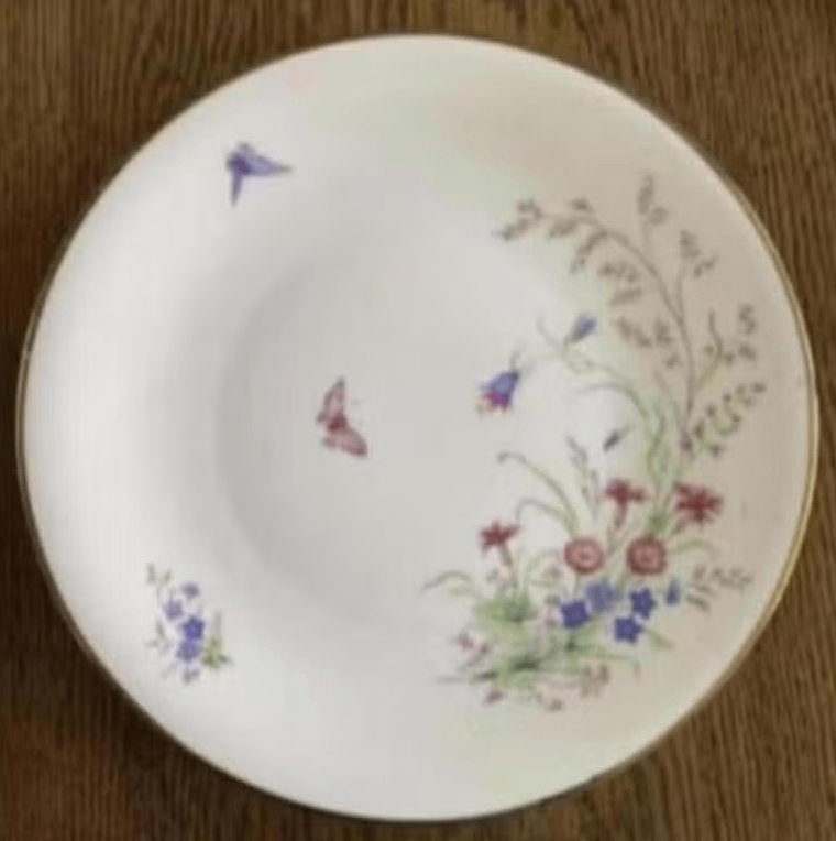 Ronde schaal, sierbord bloemen vlinders; 32 cm; Seltmann Wei, Gebruikt, Ophalen of Verzenden, Schaal of Schalen, Overige stijlen