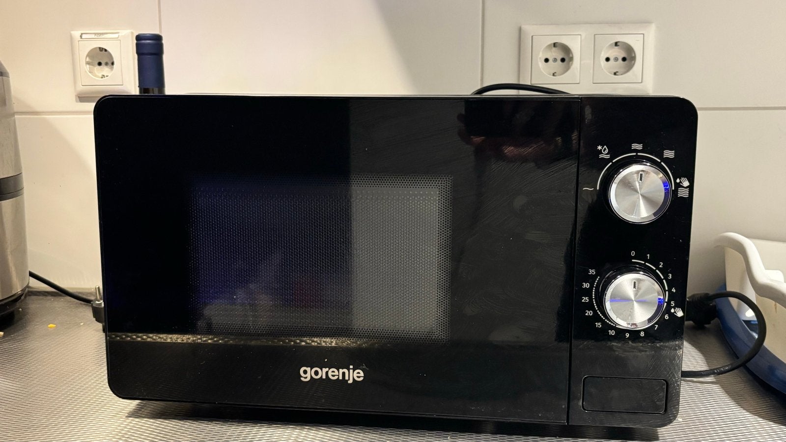 Gorenje Magnetron - Zwart met Zilveren Knoppen, Witgoed en Apparatuur, Ophalen of Verzenden, Draaiplateau, Magnetron, Zo goed als nieuw