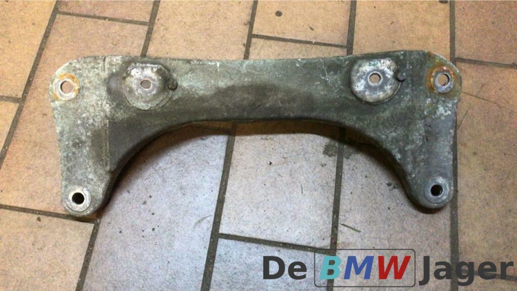 versnellingsbak draagbalk BMW E39 525D 530D 22321096106, Auto-onderdelen, Transmissie en Toebehoren, Gebruikt, Ophalen of Verzenden