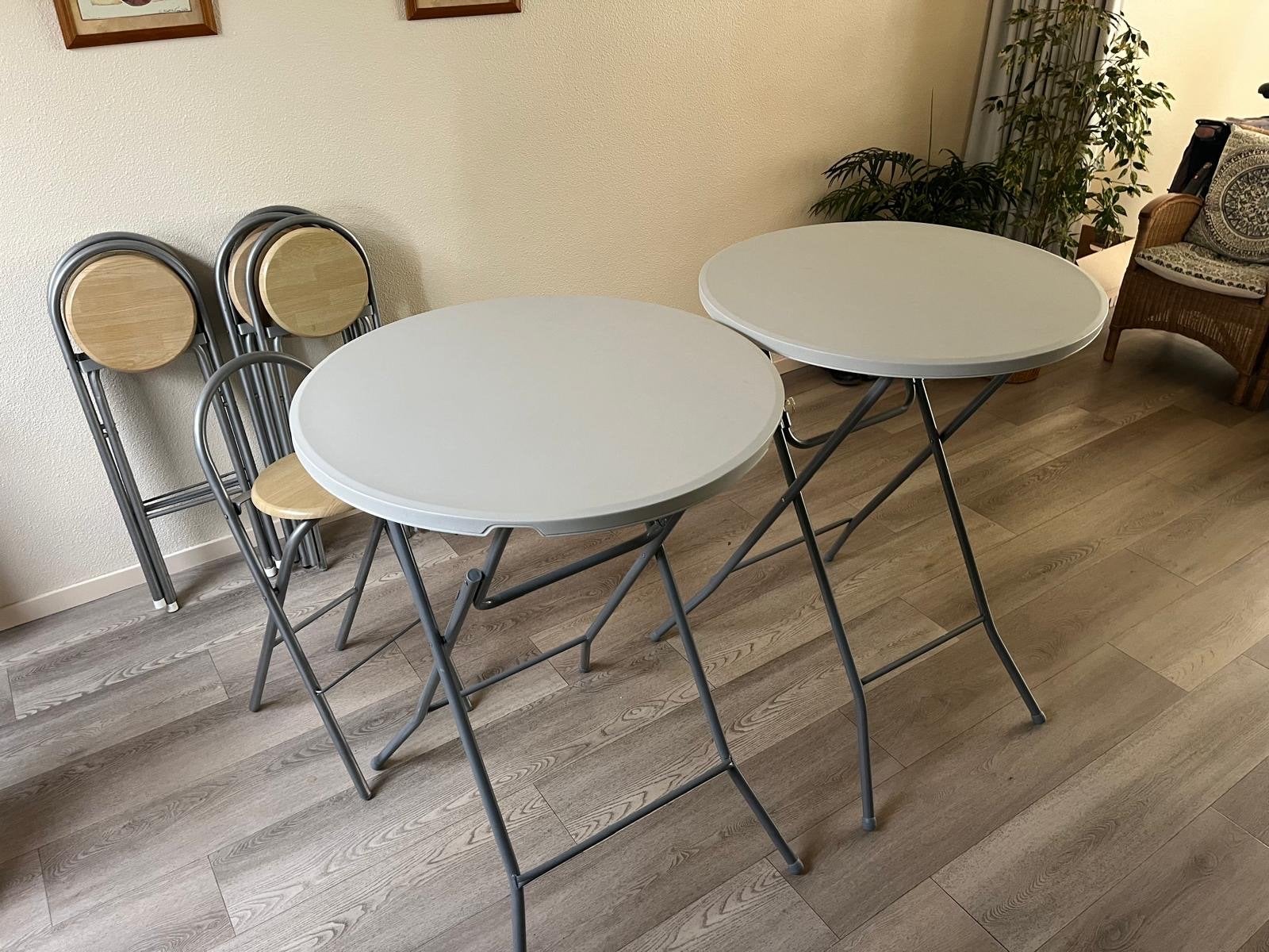 2 statafels met 6 krukken, Ophalen, Gebruikt