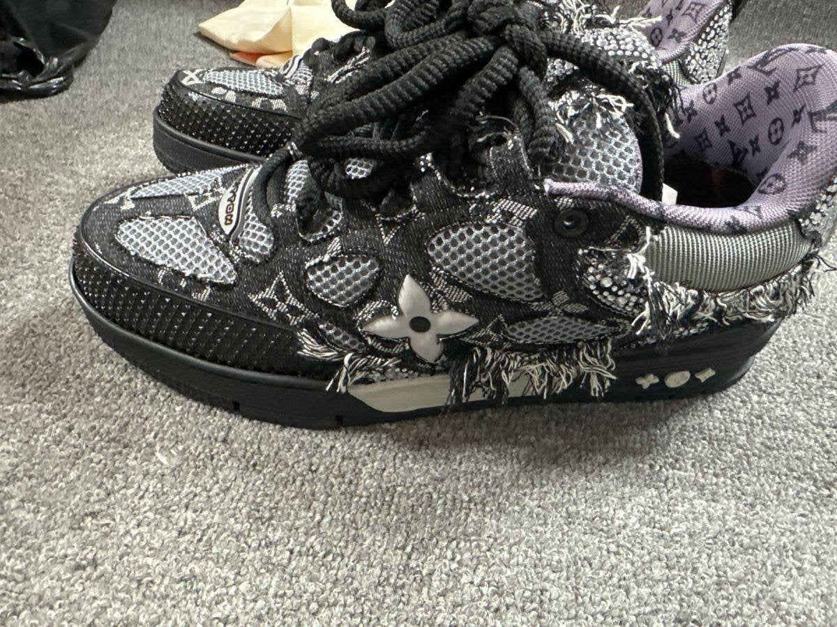 Louis Vuitton skate x Swarowski, Ophalen of Verzenden, Zo goed als nieuw
