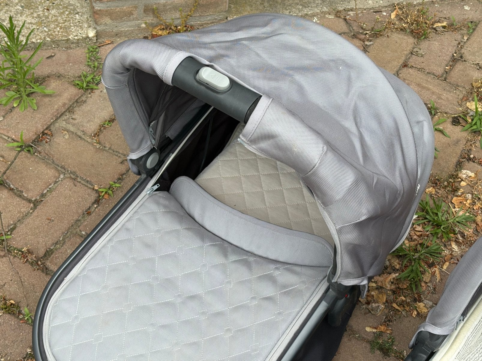 Uppababy Vista wieg – 2 stuks zonder onderstel, Ophalen, Gebruikt, Overige merken